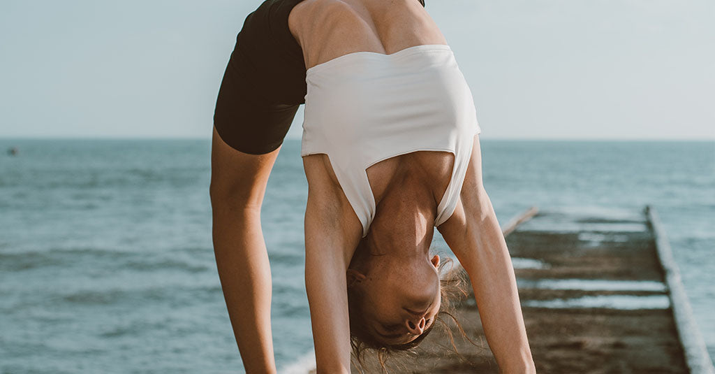 What is the difference between yoga pants and leggings?